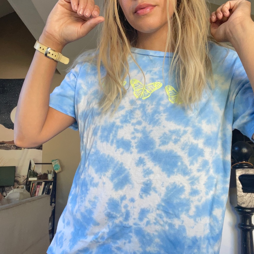 Butterfly Tee